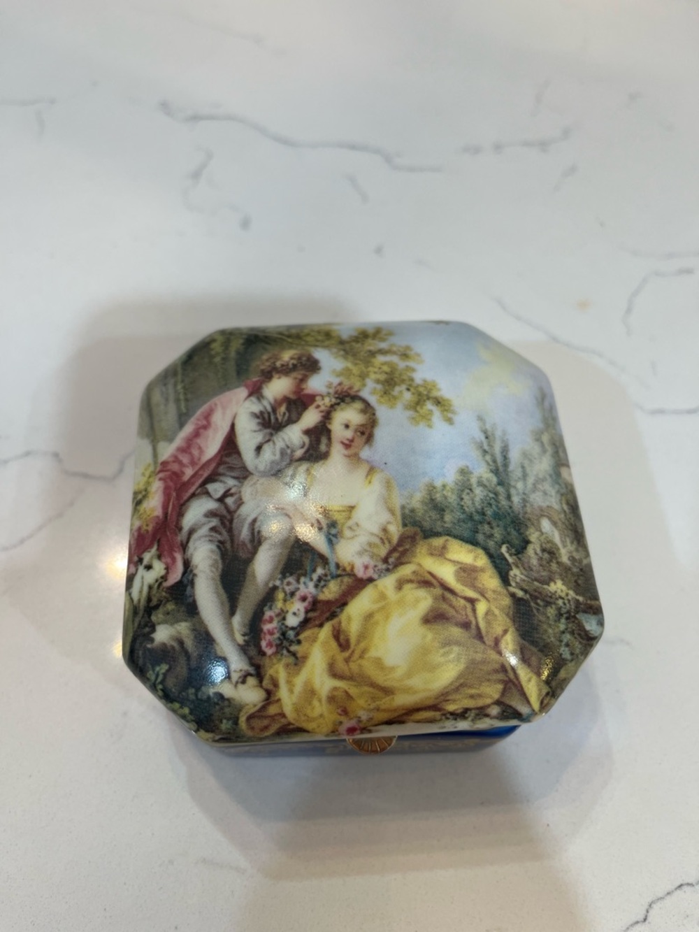 Decorative Vintage-Style Trinket Box with Romantic Scene